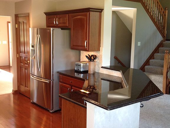 5th image of 9230 Marlebury End