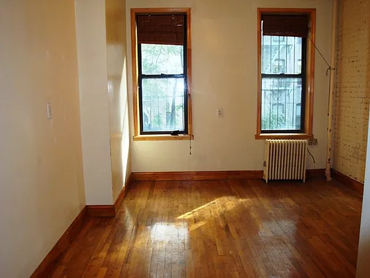 Rented by City Connections Realty | media 19