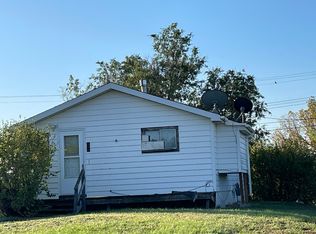 429 Eureka St, Wolf Point, MT 59201