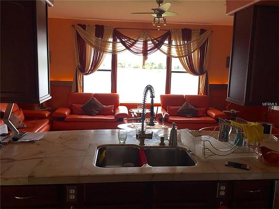4th image of 9813 Lake District Ln