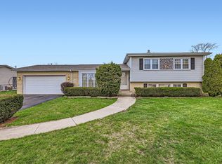 480 N Pioneer Dr, Addison, IL