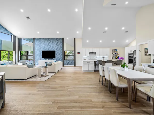 17460 Via Capri, Boca Raton, FL 33496