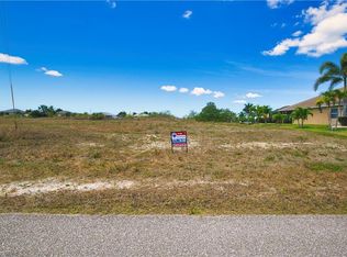 914 NW 32nd Pl, Cape Coral, FL 33993