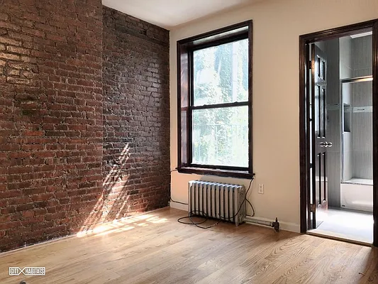 Rented by Citi Habitats | media 8