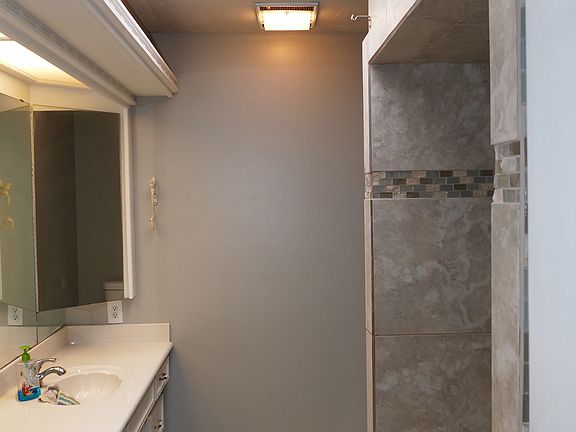 4th image of 4032 Cherry Hill Ln