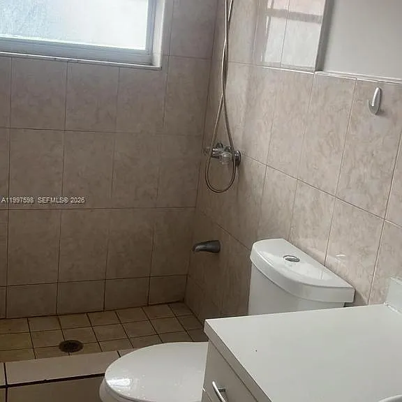 3347 SW 23rd St #1 — Photo 16