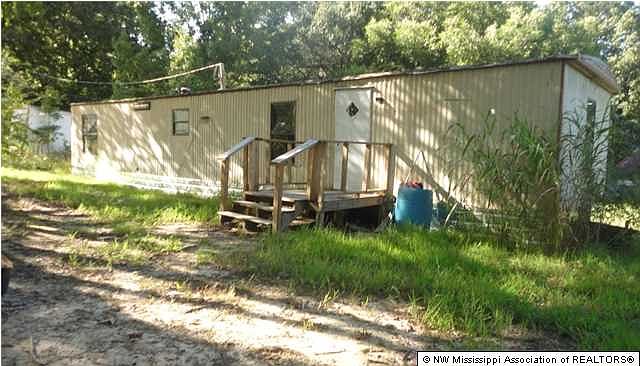 1st image of 129 Newtown Cir