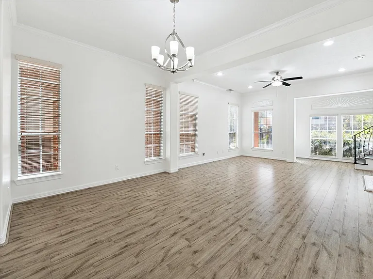 13639 Brookbluff Ln — Photo 7