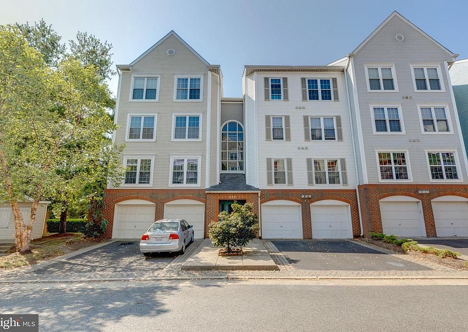 1st image of 253 S Pickett St #14