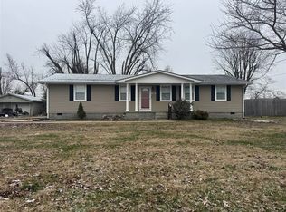 505 E Nashville St, Pembroke, KY 42266