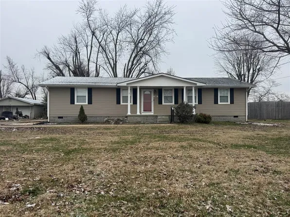 505 E Nashville St, Pembroke, KY 42266