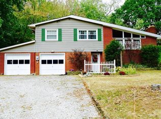 3721 N Sunnyfield Dr, Akron, OH