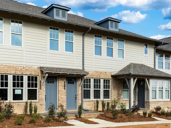 1712 Meerstone Ln, Birmingham, AL 35226