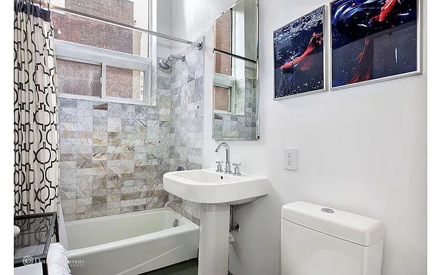 Rented by Douglas Elliman | media 21