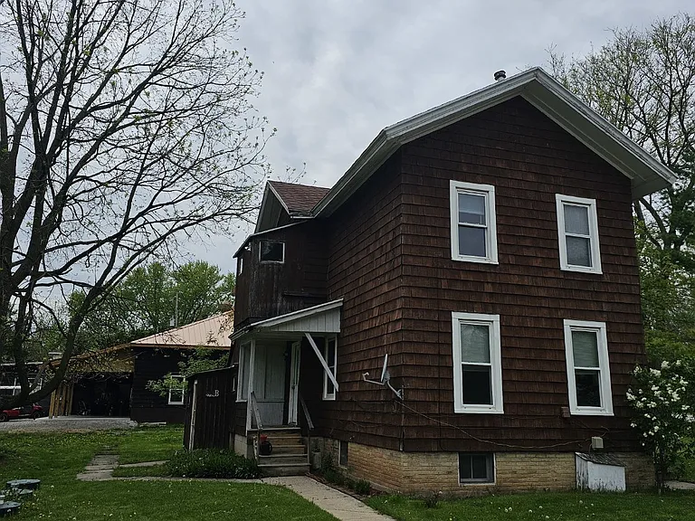 2797 County Road Jj #B — Photo 2
