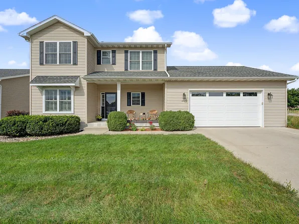 3005 Whitetail Ln, Ames, IA 50014