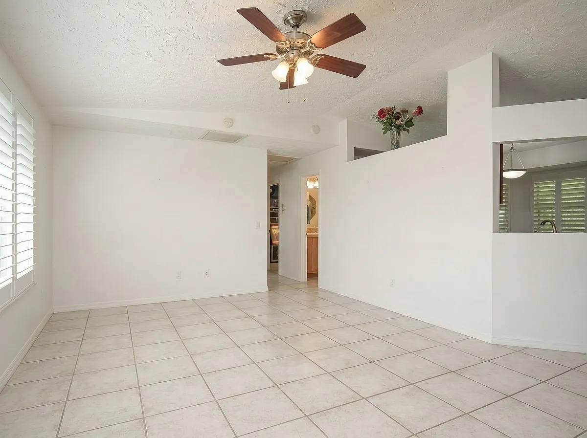 Building Photo - 810 Pine Ave #1