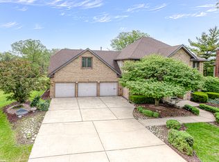 18633 Swan Dr, Mokena, IL 60448
