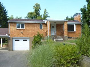 3051 John Giel Dr, Glenshaw, PA 15116