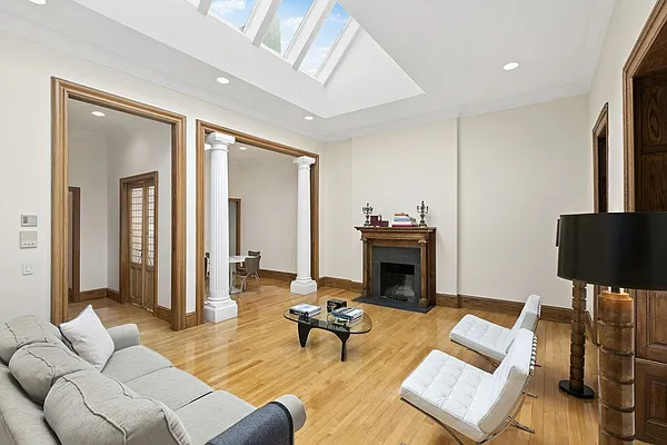 Rented by Corcoran | media 1