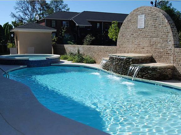 Pool, Hot Tub and Waterfall
