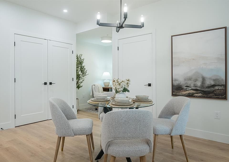 1st image of 46187 Thomas Rd #506