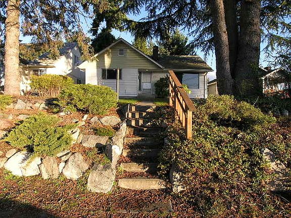 2nd image of 1011 N Stevens St #A
