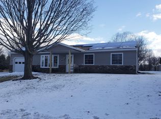 32 Hay Path, Watervliet, NY 12189