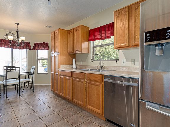 5th image of 5298 Planada Dr