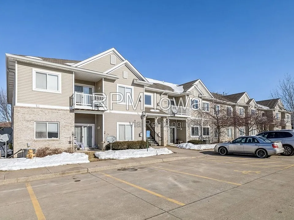 1320 SE Florence Dr #16