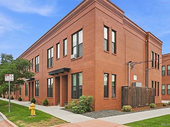 2nd image of 3314 Curtis Street
