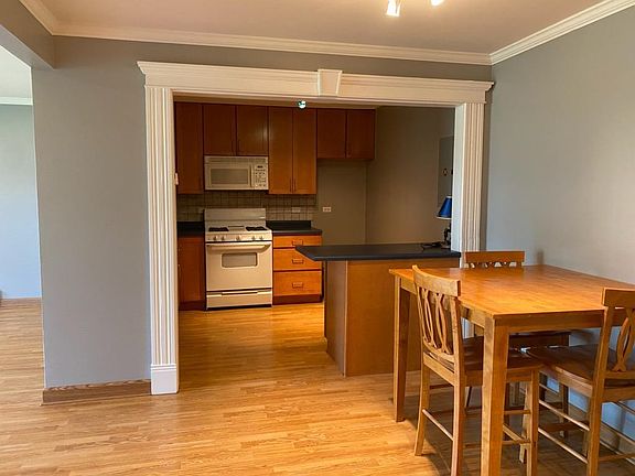 3rd image of 685 E Fullerton Ave APT 107