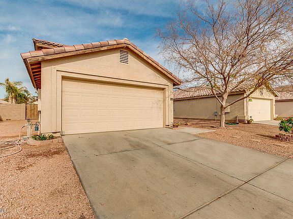 3rd image of 12818 W Cherry Hills Dr