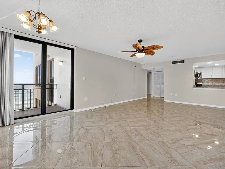 3051 S Atlantic Ave #505 — Photo 4