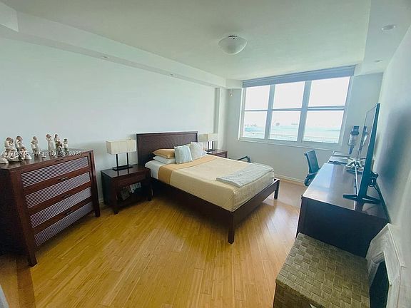 5th image of 800 Claughton Island Dr APT 2203