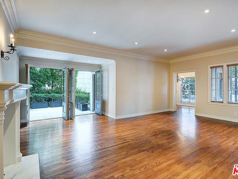 149 S Rodeo Dr — Photo 5