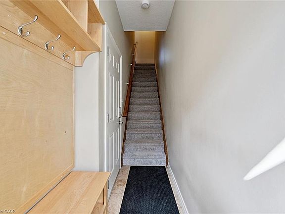 4th image of 4 Cheltenham Mews