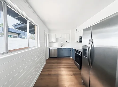 3020 E Yale St #2 Photo 1