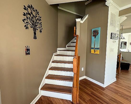 3rd image of 214 Stone Springs Ln