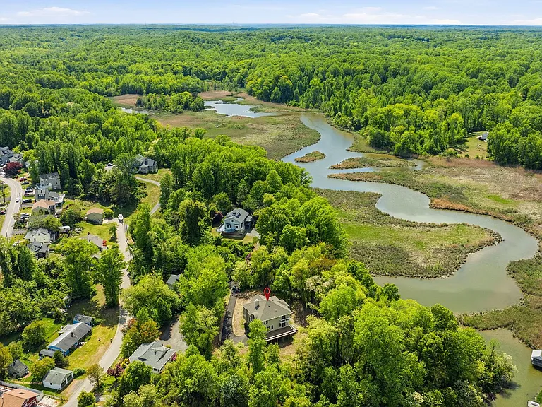 5116 Shore Dr — Photo 23