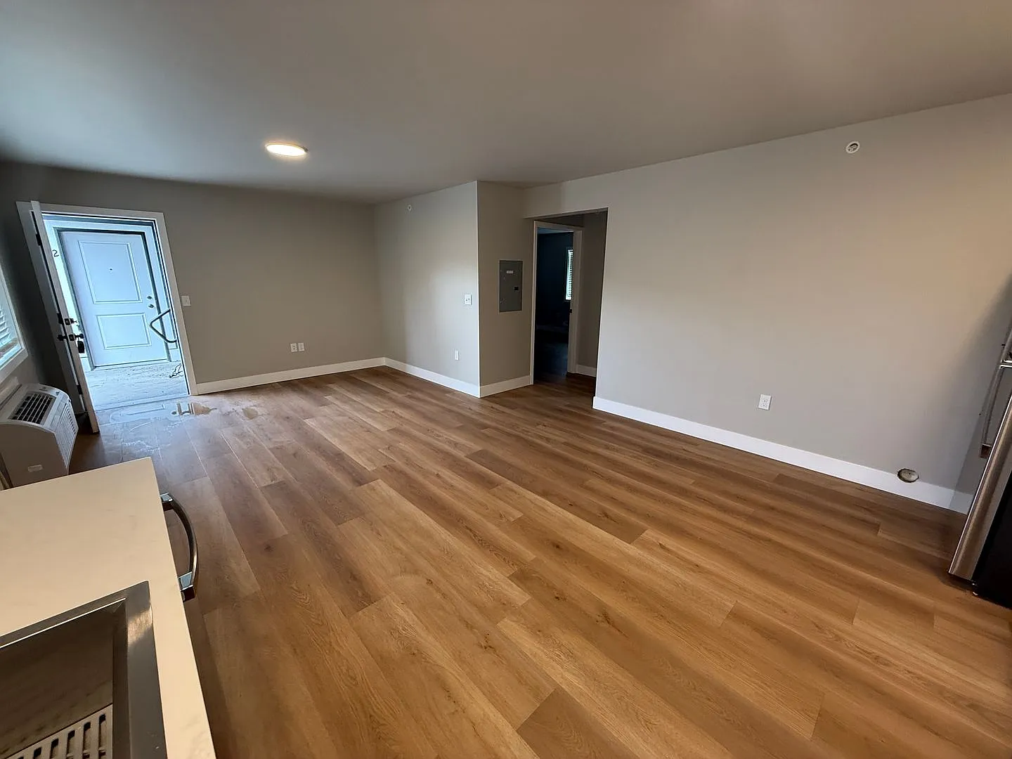 10 Colorado Ave — Photo 3