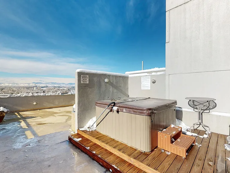 601 W 11th Ave #111 — Photo 27