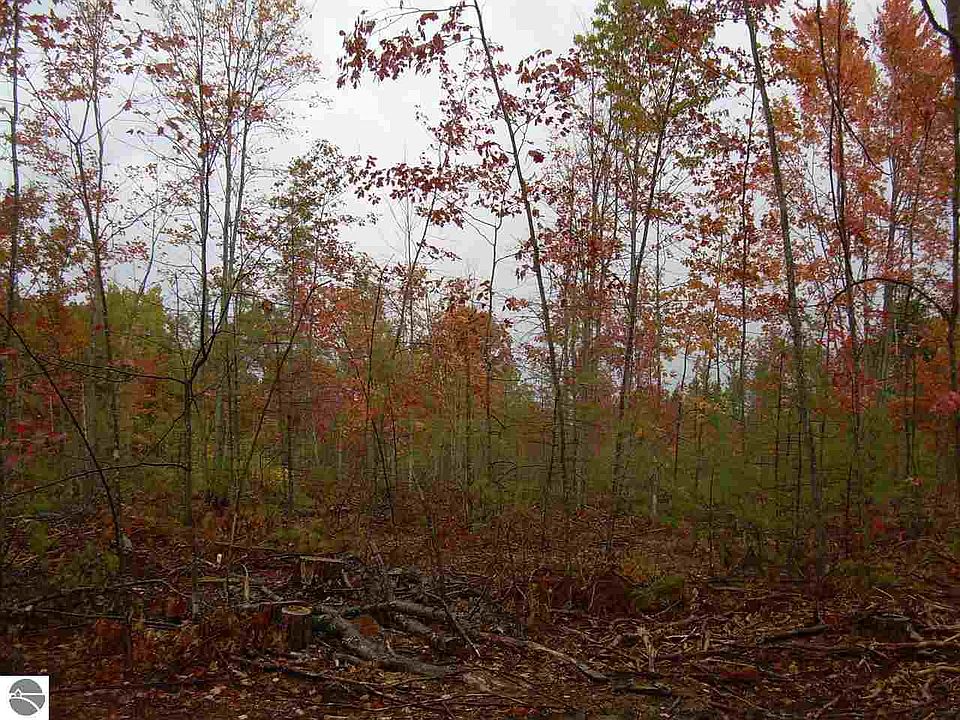 1st image of 0 SW Wildwood Trl