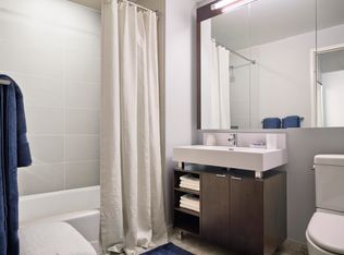 500 Lake Shore Drive, Chicago, IL 60611