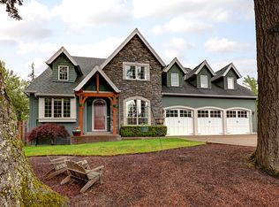 8735 NW Irving St, Portland, OR 97229