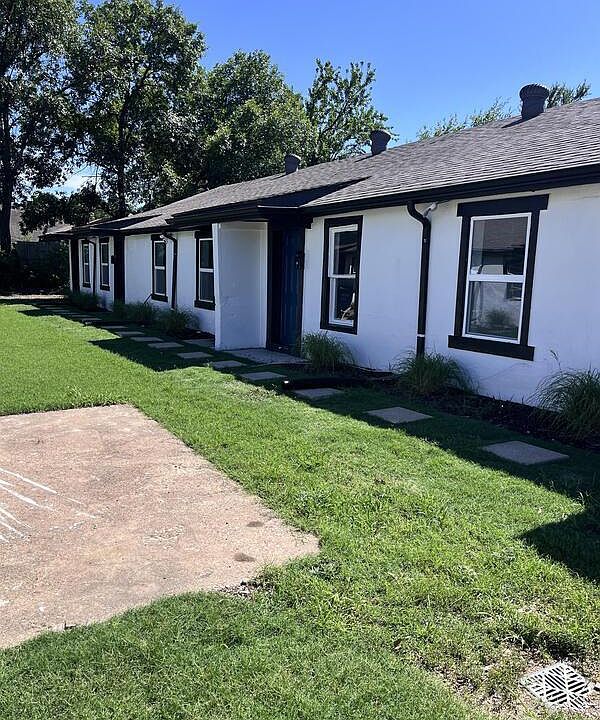 1st image of 1916 McBroom St #1