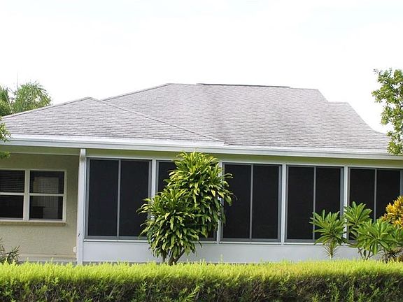 4th image of 10701 Pearl Bay Cir