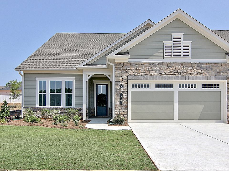 1st image of 70 Oakside Dr