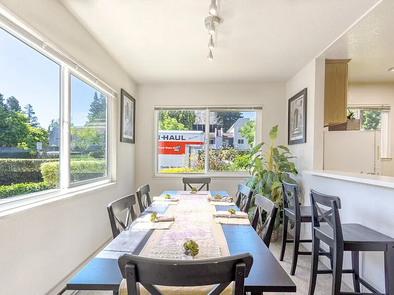 Macara Gardens Apartments — Photo 27