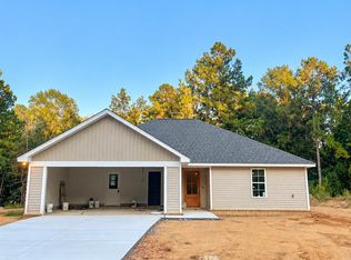 16 Adeline Ct, Sumrall, MS 39482